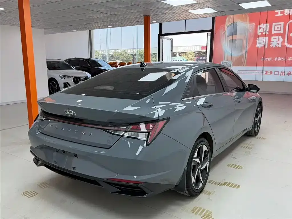 Hyundai Elantra 2022 из CN, фото 4