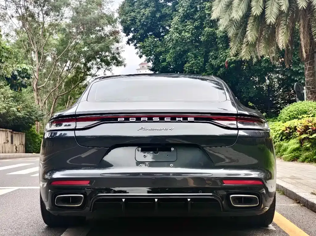 Porsche Panamera — фото 8