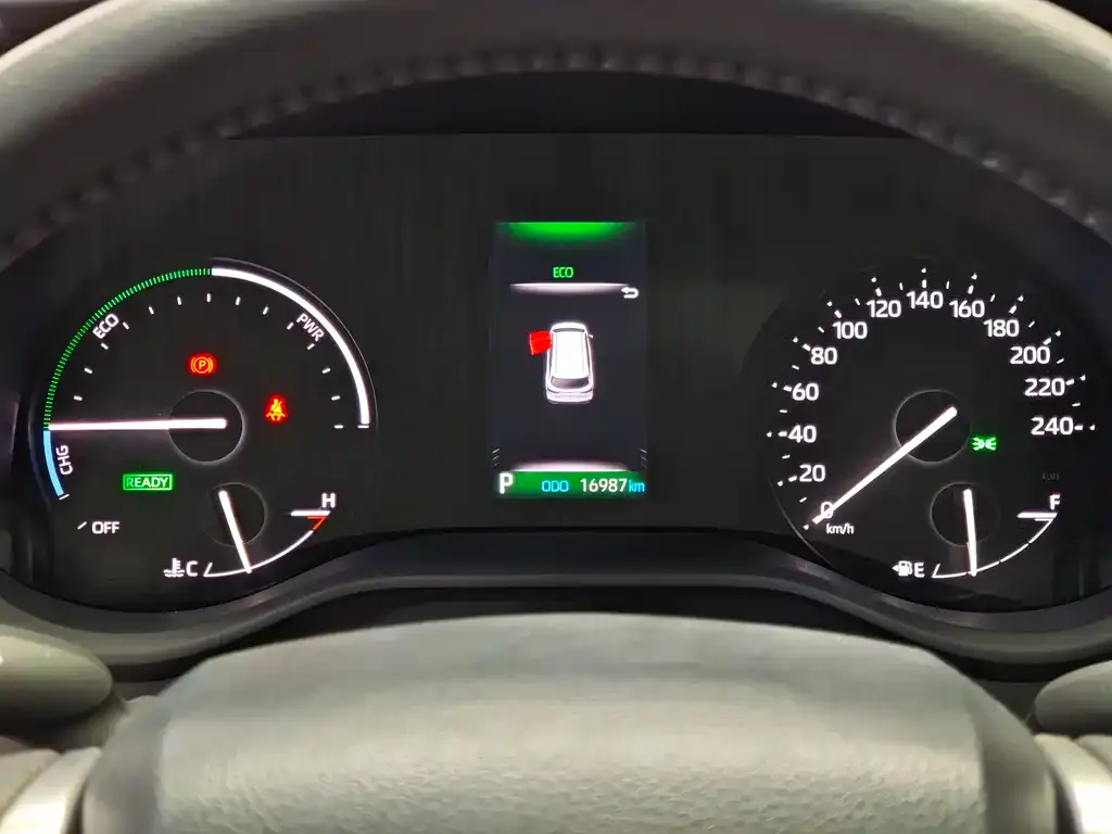 Toyota Sienna 2024 из CN, фото 2