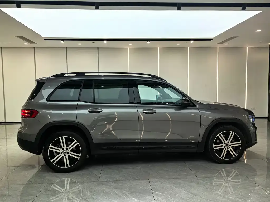 Mercedes-Benz GLB 2023 из CN, фото 7