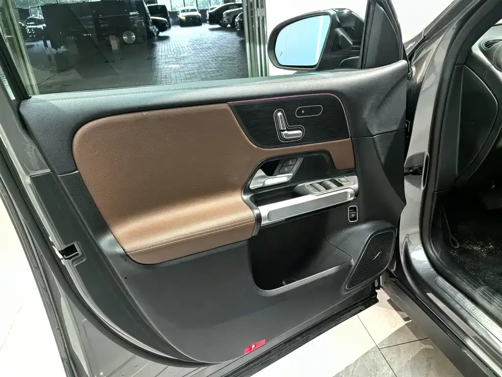 Mercedes-Benz GLB 2023 из CN, фото 9