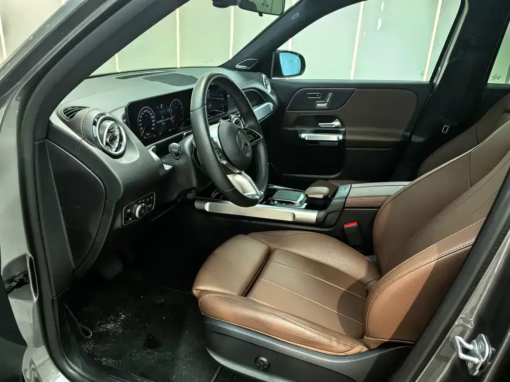 Mercedes-Benz GLB 2023 из CN, фото 8