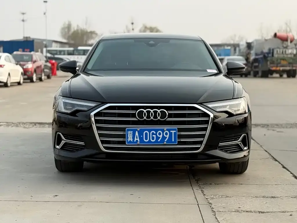 Audi A6L — фото 6