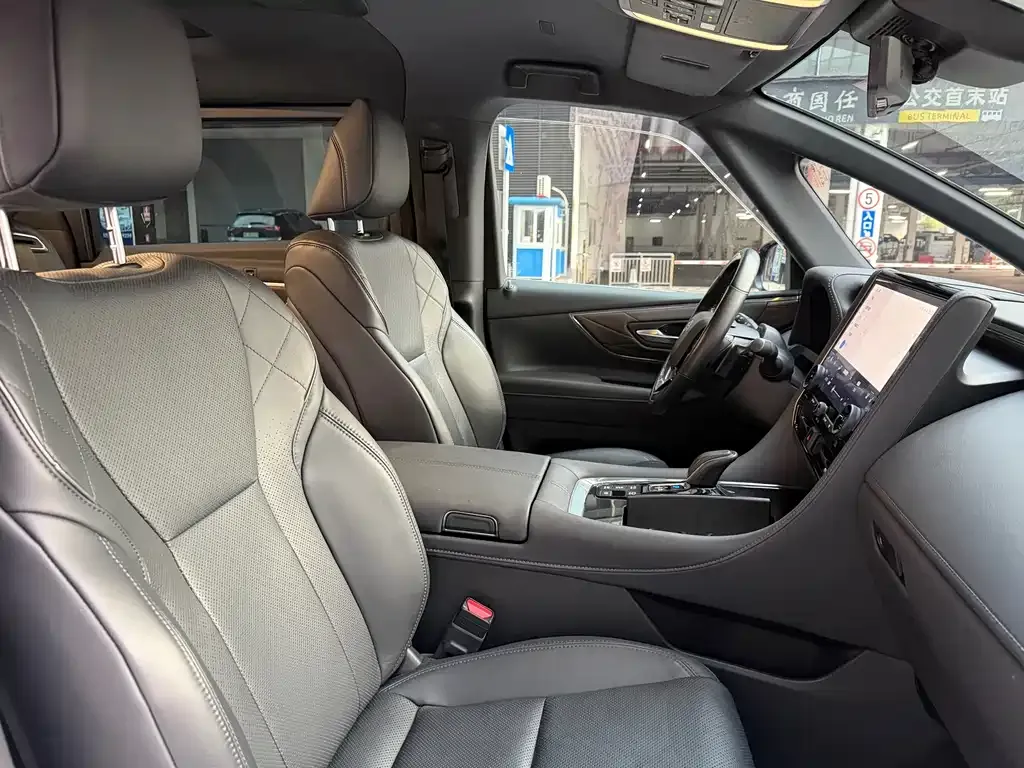 Toyota Alphard 2024 из CN, фото 7