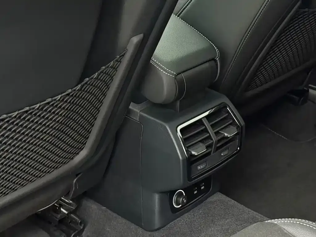 Audi Q3 2022 из CN, фото 8
