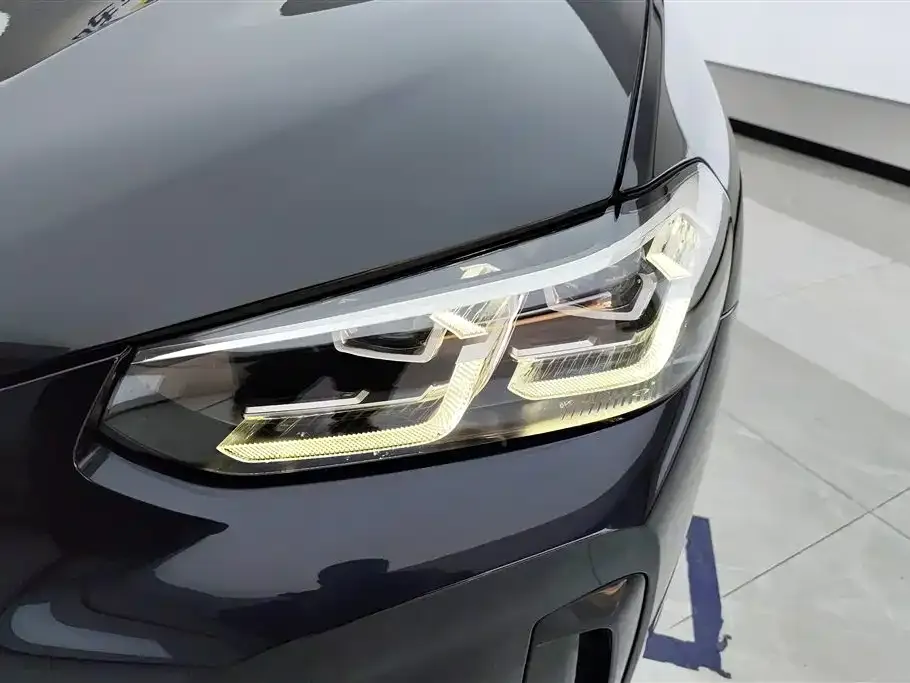 BMW X3 2024 из CN, фото 2