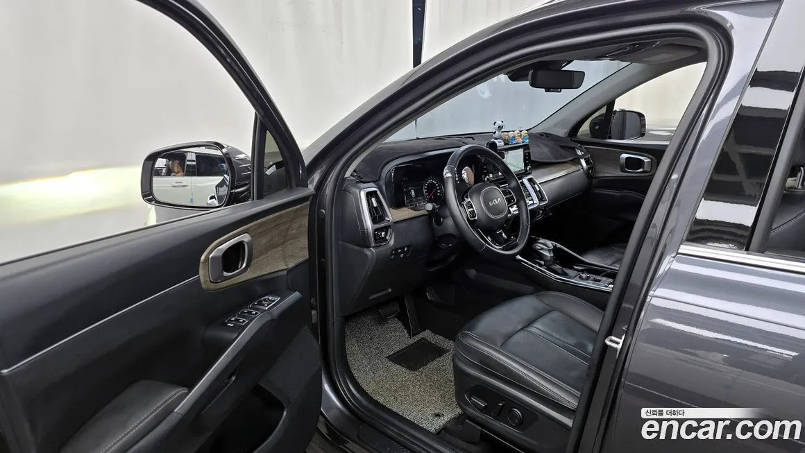 Kia Sorento — фото 6