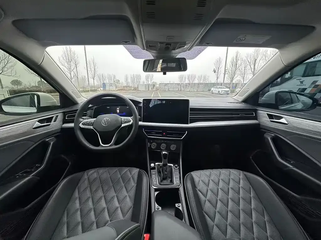 Volkswagen Sagitar 2023 из CN, фото 5