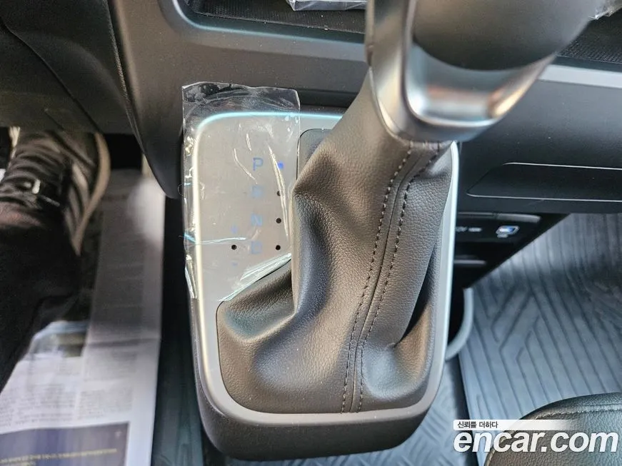 Hyundai Staria — фото 2
