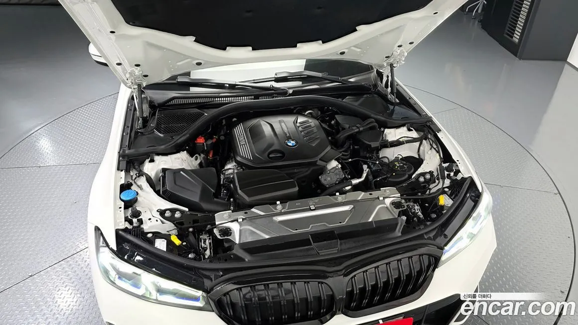 BMW 3-Series 2025 из KR, фото 10