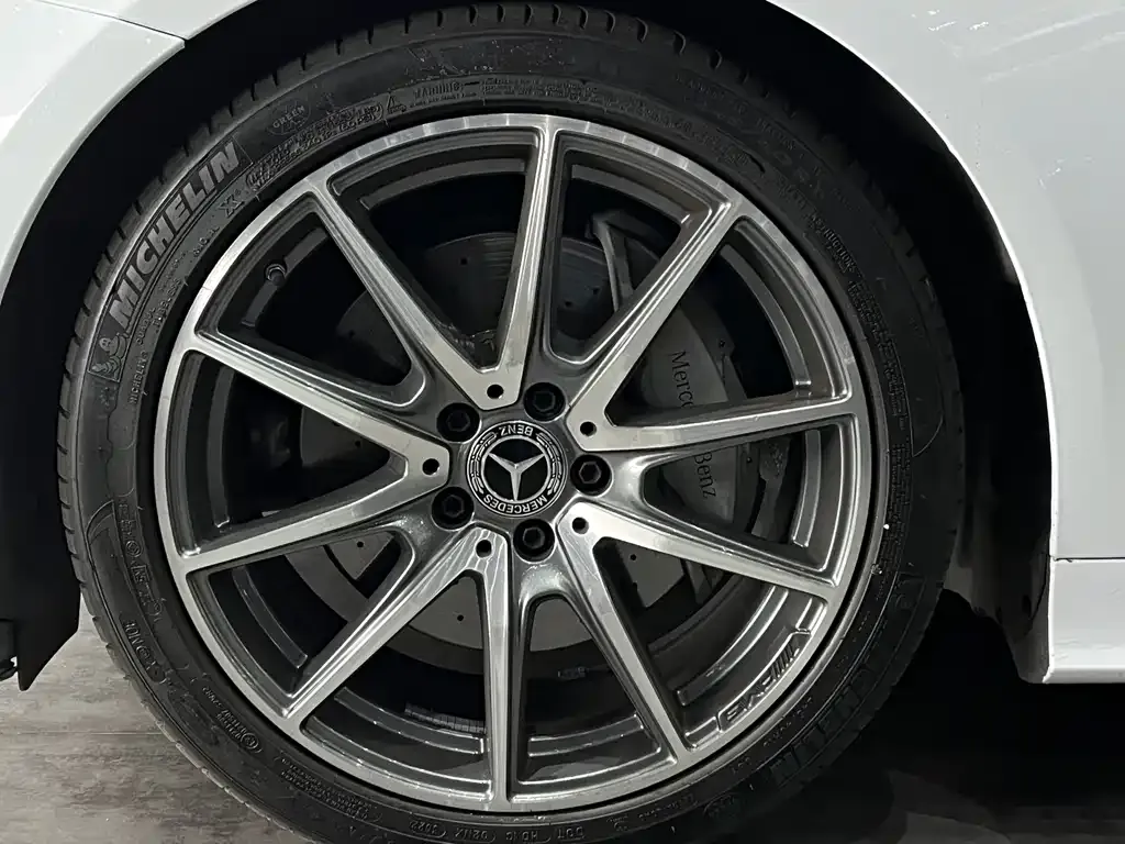 Mercedes-Benz E-Class (Import) — фото 3