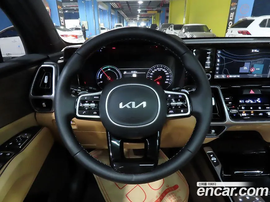 Kia Sorento — фото 8