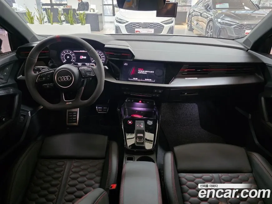 Audi RS3 2024 из KR, фото 4
