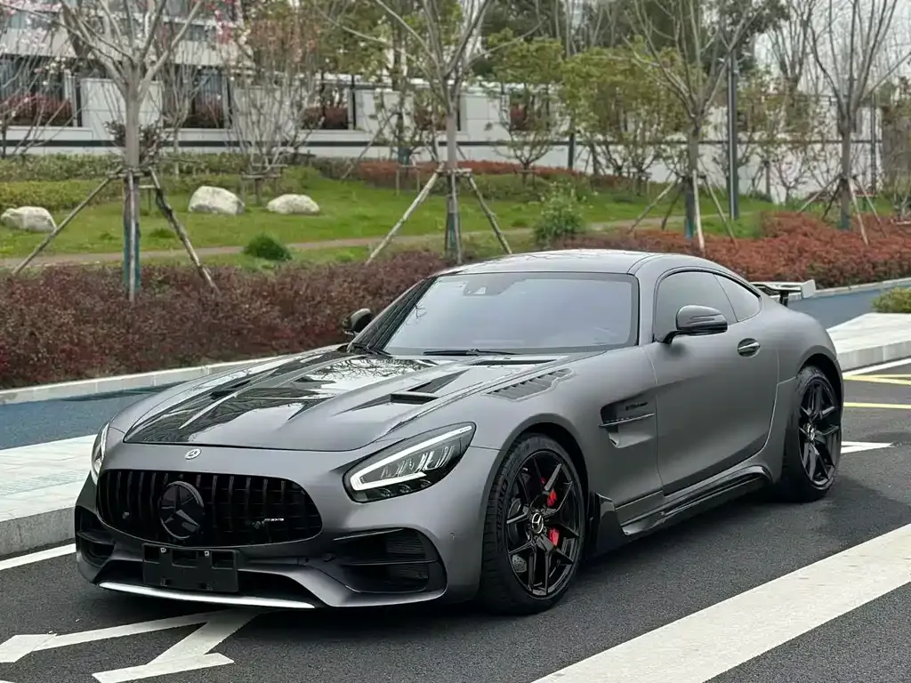 Mercedes-Benz AMG GT — фото 1