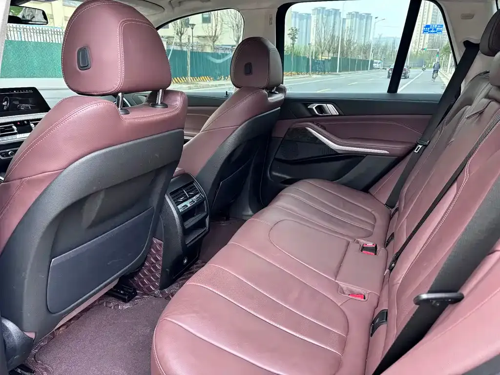 BMW X5 (Import) 2021 из CN, фото 2