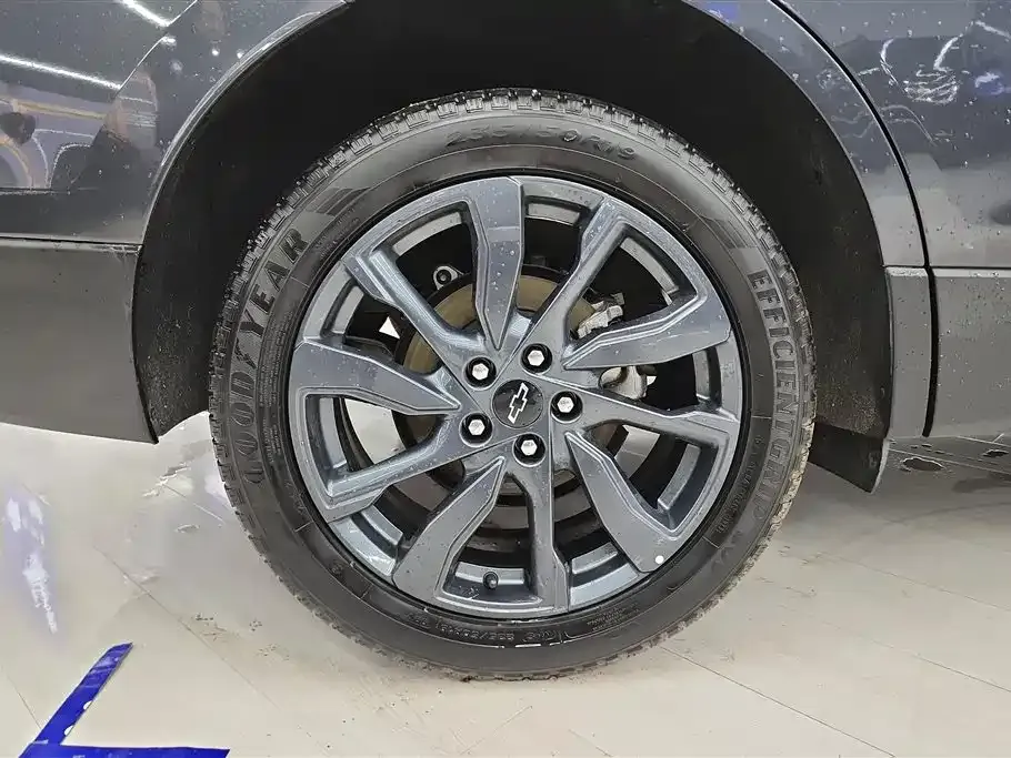 Chevrolet Equinox 2023 из CN, фото 4