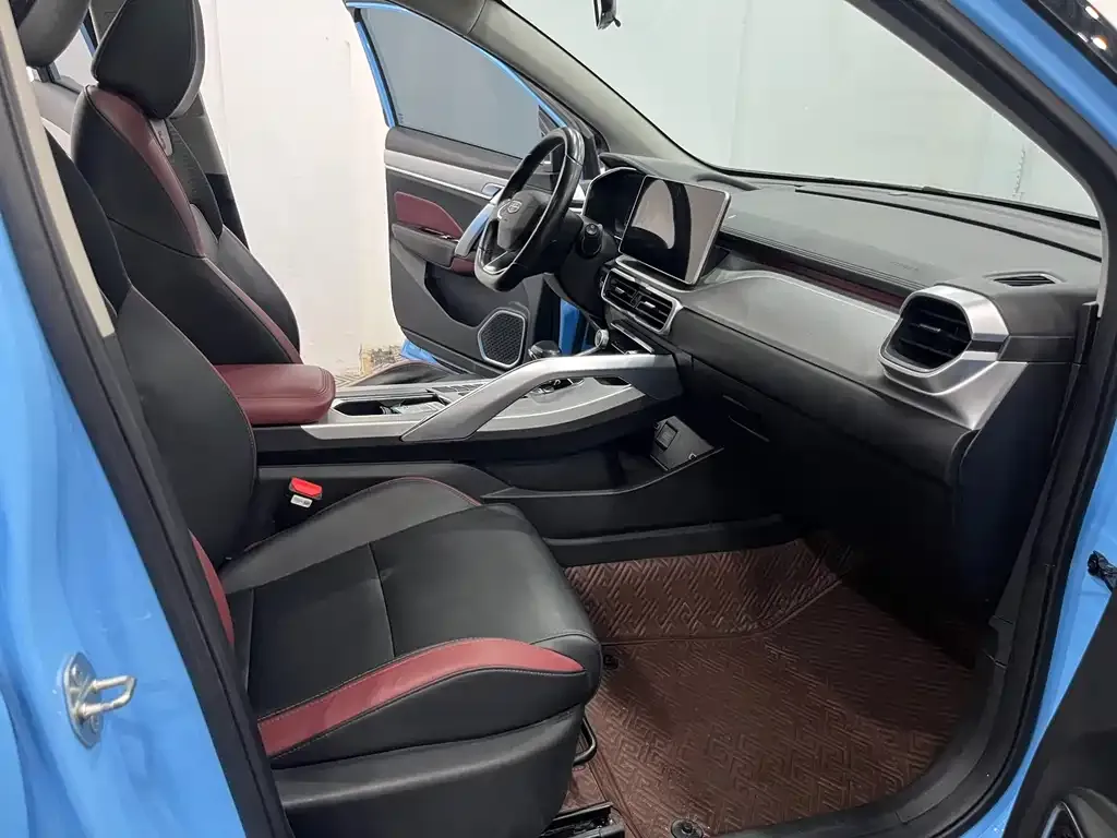 Geely Binyue 2022 из CN, фото 3