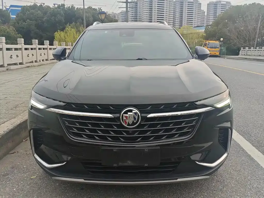 Buick Envision Plus — фото 5