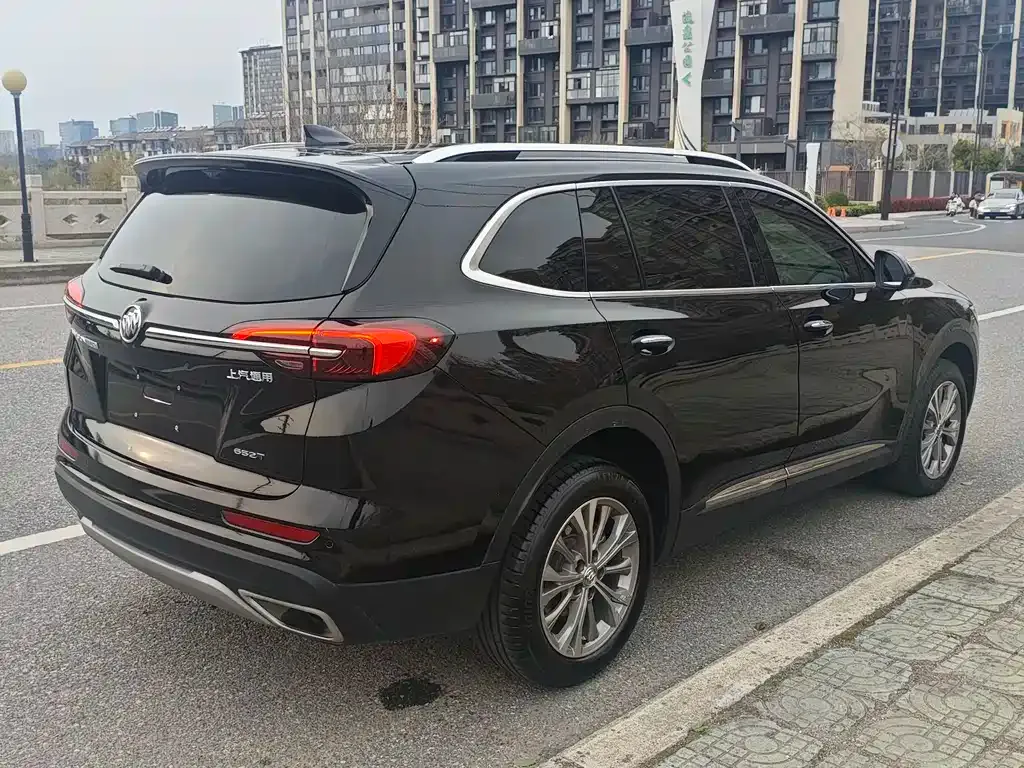 Buick Envision Plus — фото 8