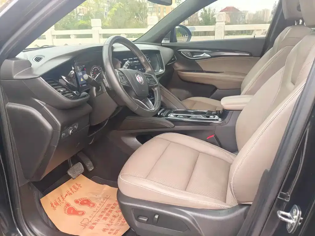 Buick Envision Plus — фото 2