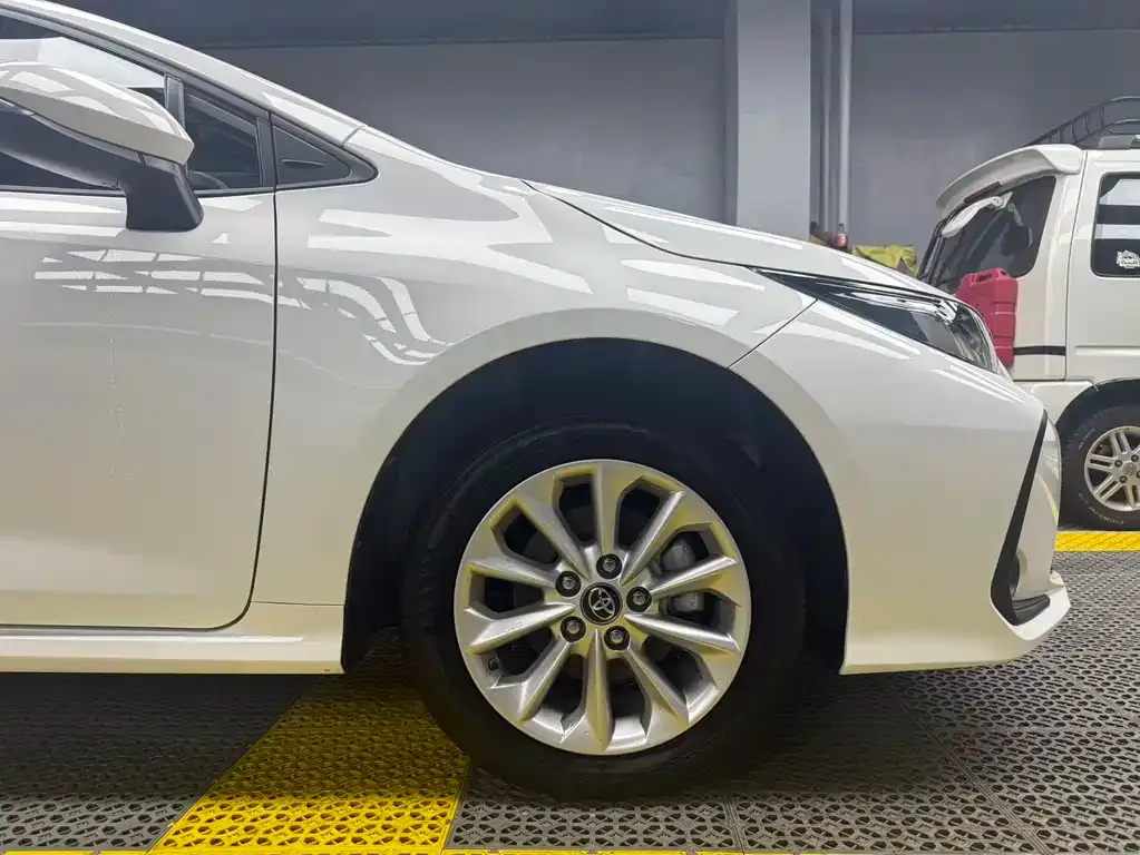 Toyota Corolla 2021 из CN, фото 4