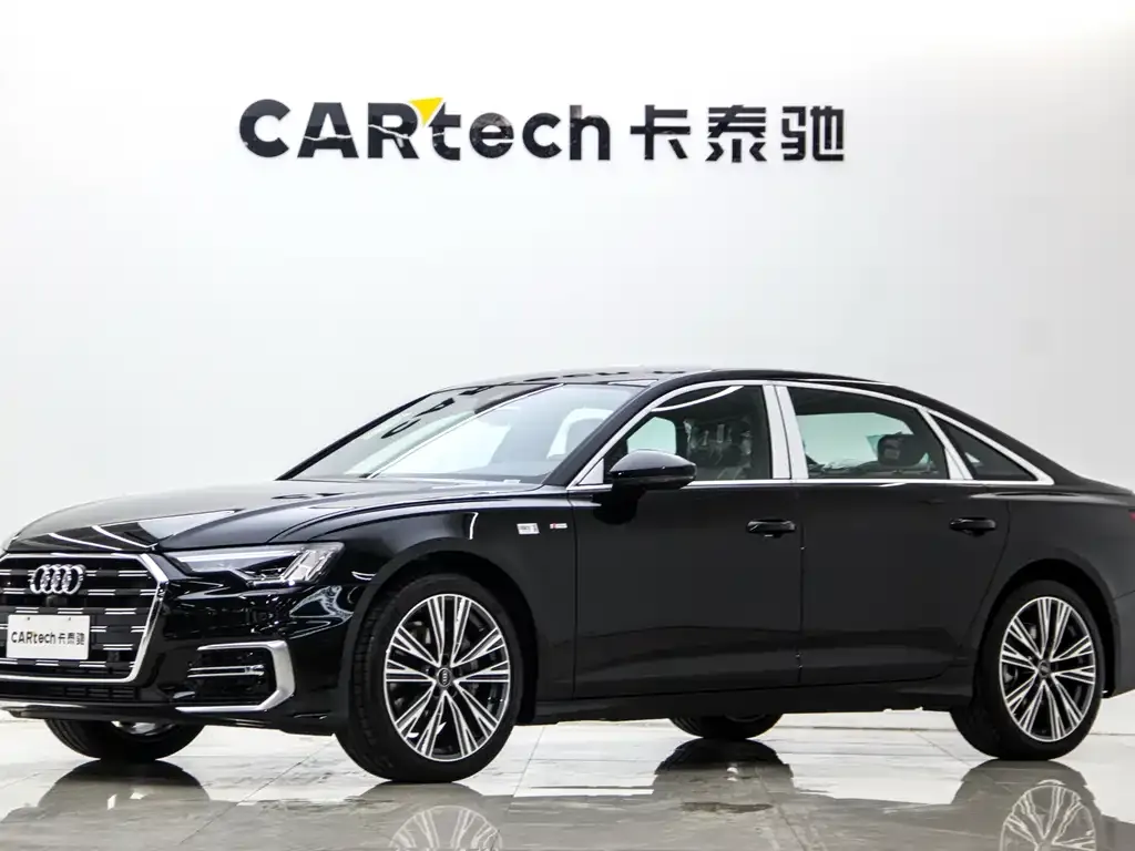 Audi A6L — фото 1