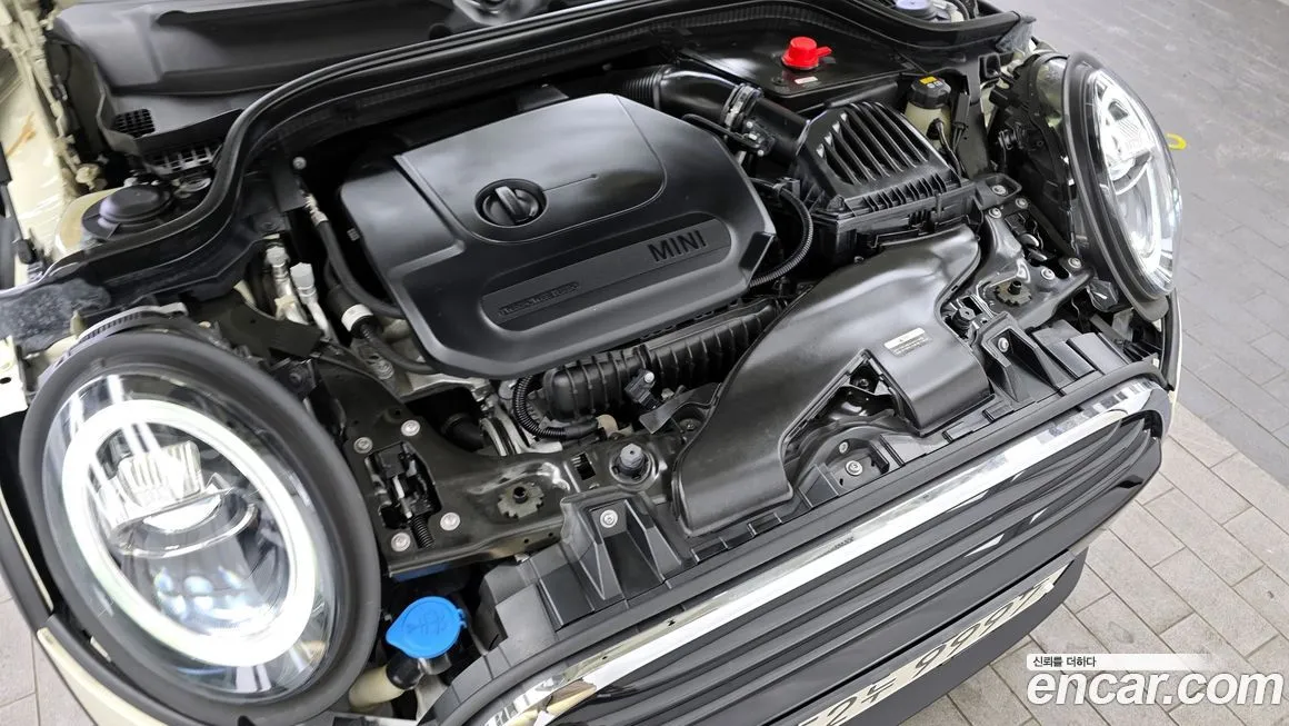 Mini Cooper 2021 из KR, фото 8