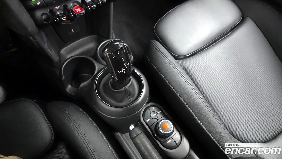 Mini Cooper 2021 из KR, фото 9