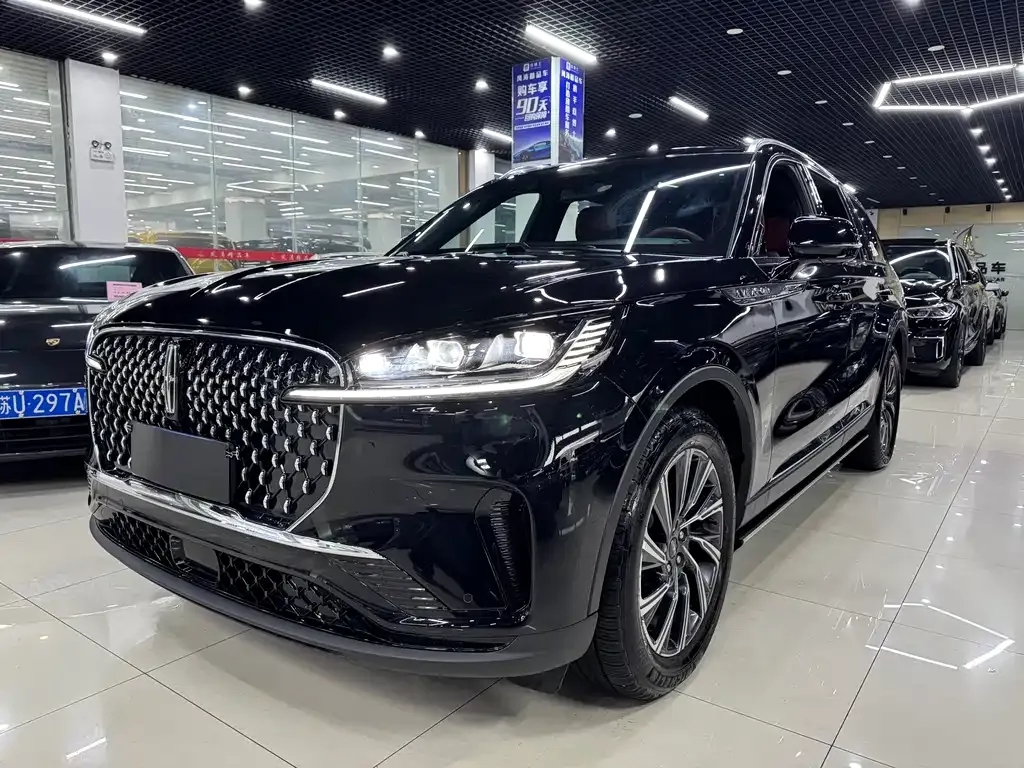 Lincoln Aviator — фото 1