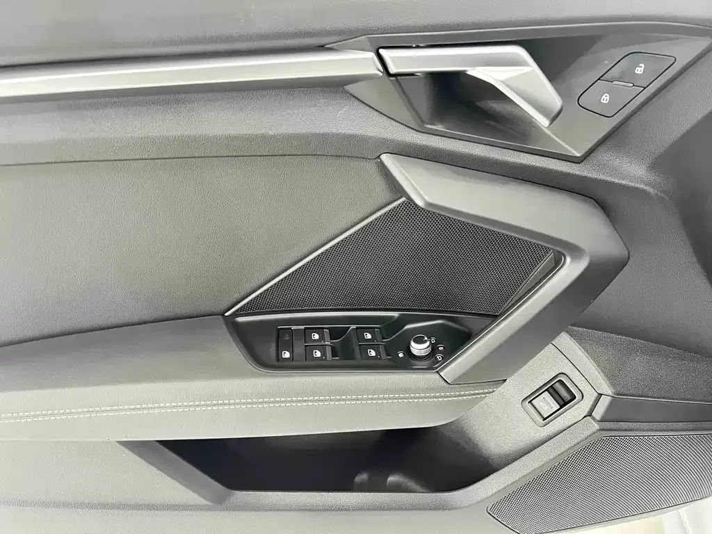 Audi A3 — фото 10
