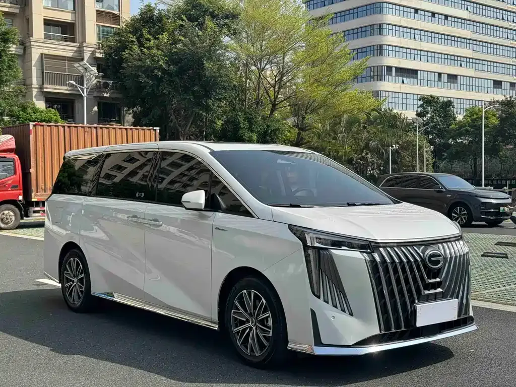 GAC Motor Trumpchi M8 — фото 7
