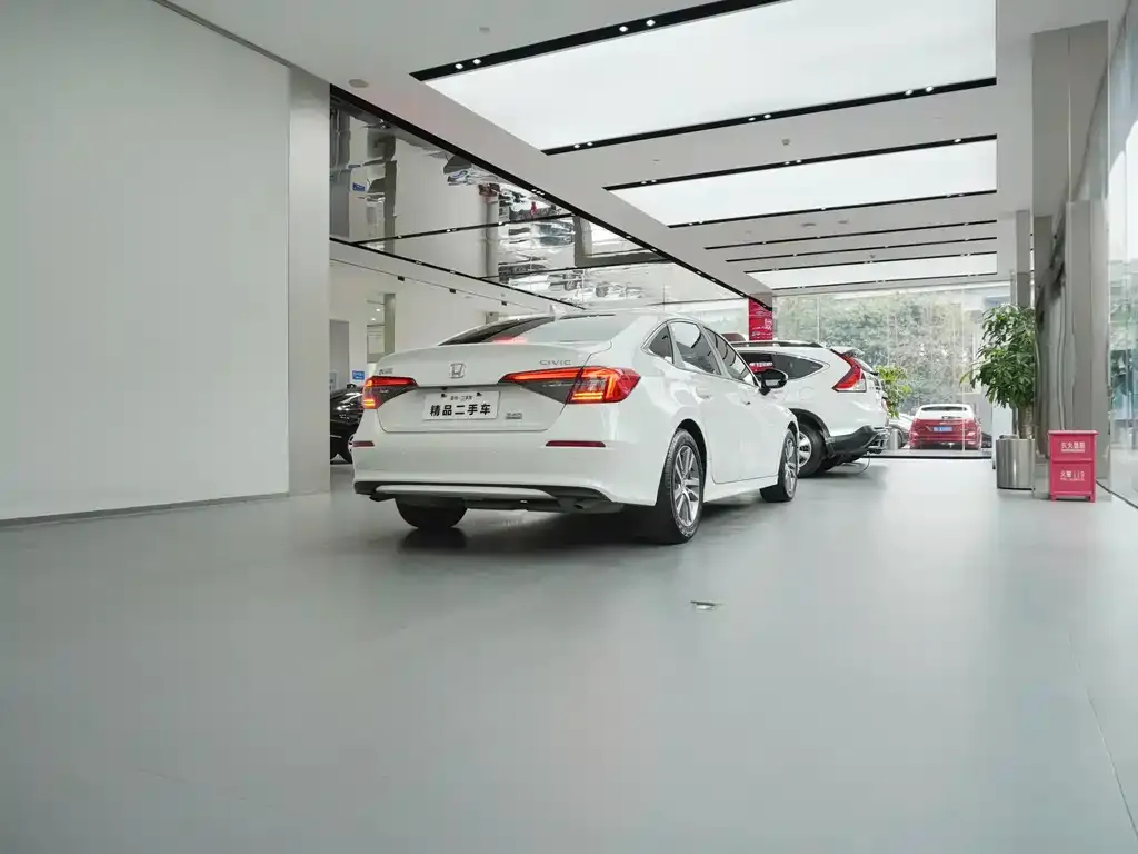 Honda Civic — фото 8
