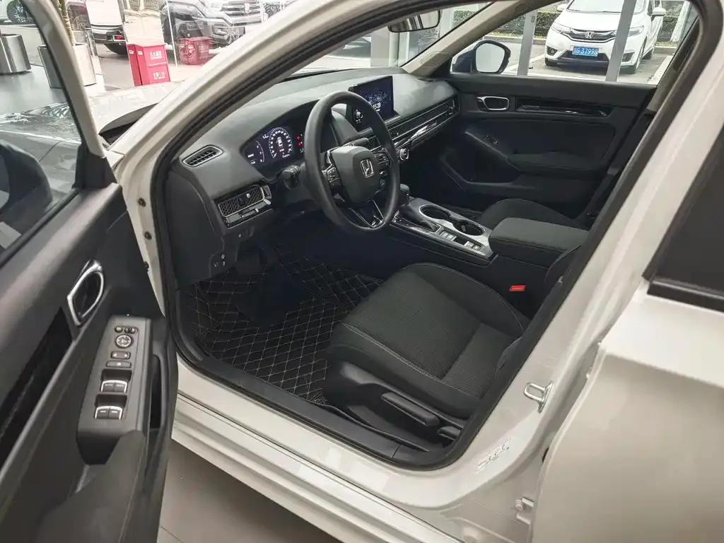 Honda Civic — фото 9
