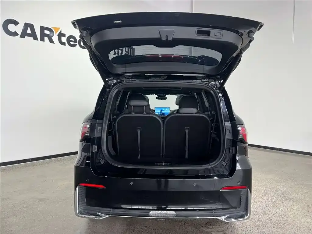 Geely Haoyue L 2024 из CN, фото 2