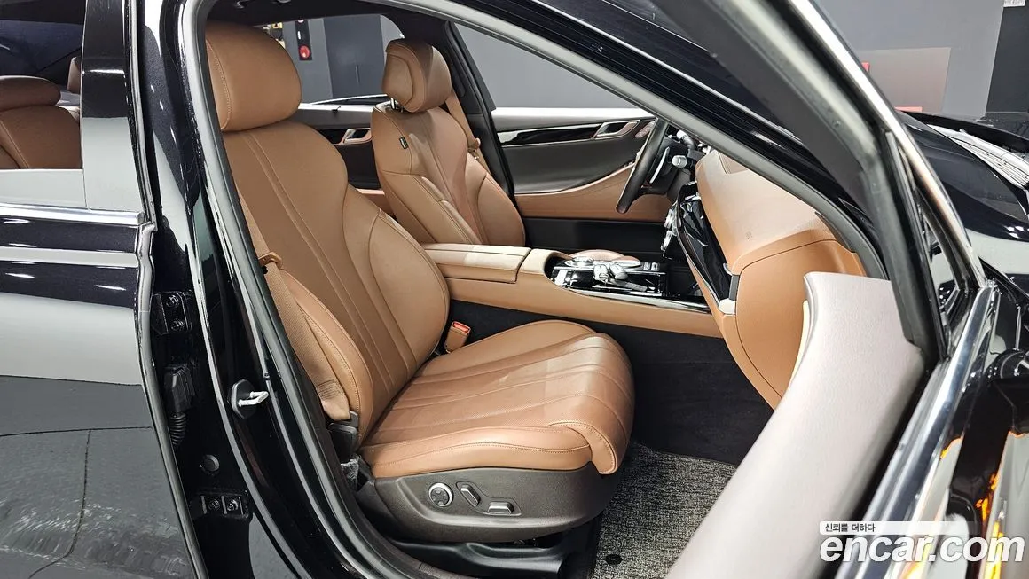 Genesis G80 — фото 10