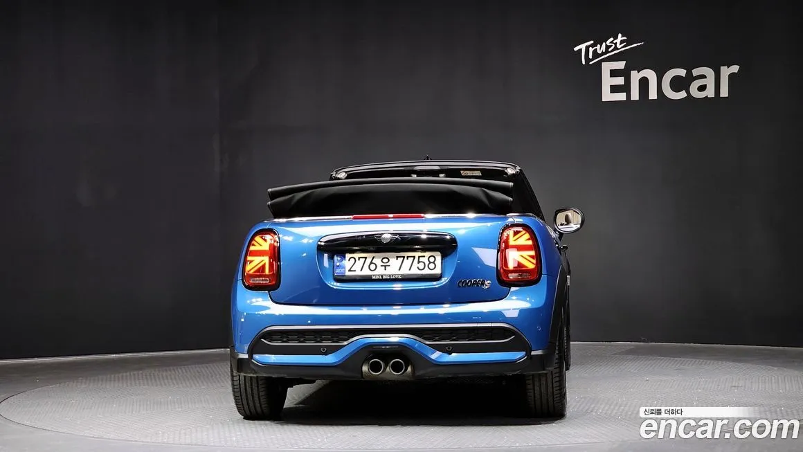 Mini Cooper Convertible 2023 из KR, фото 6