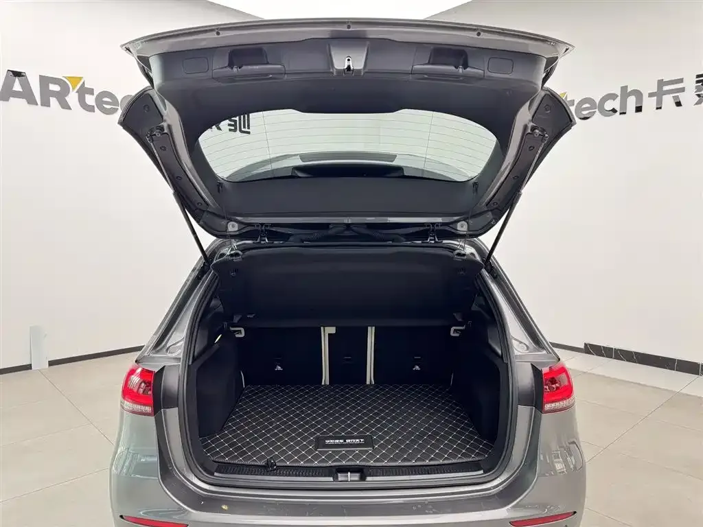 Mercedes-Benz B-Class — фото 10