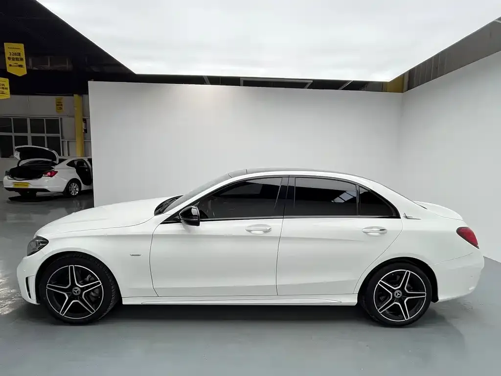 Mercedes-Benz C-Class 2021 из CN, фото 3