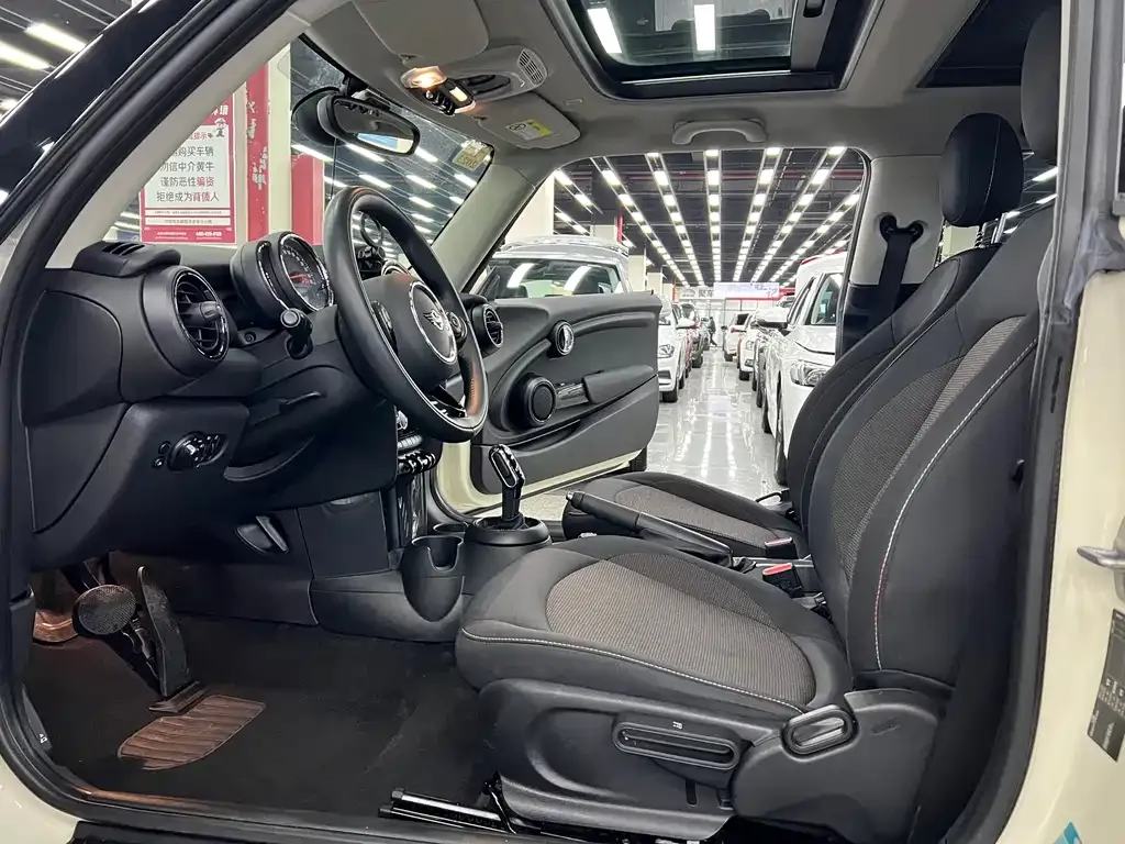 MINI Cooper (3-door) 2021 из CN, фото 9