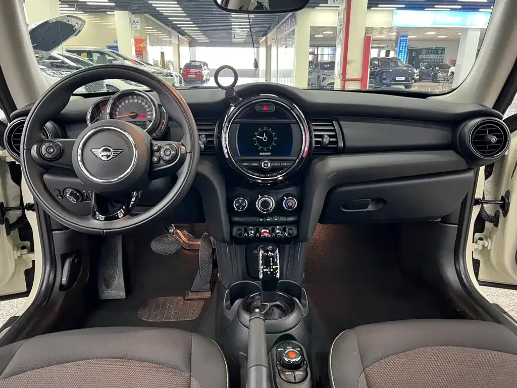 MINI Cooper (3-door) 2021 из CN, фото 8