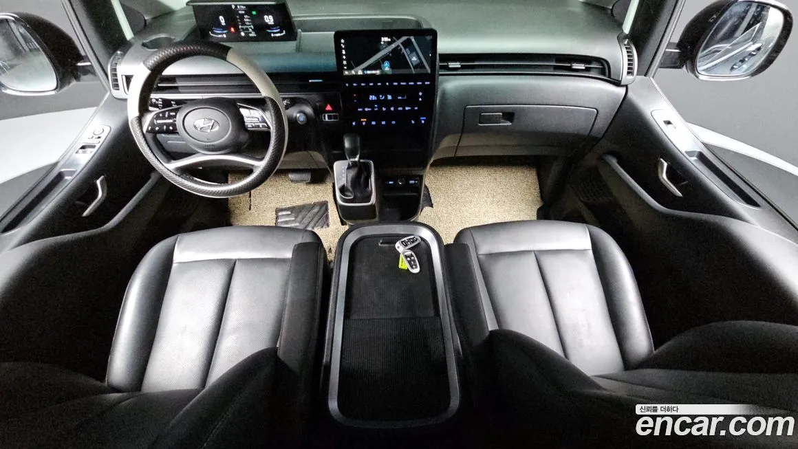 Hyundai Staria — фото 4