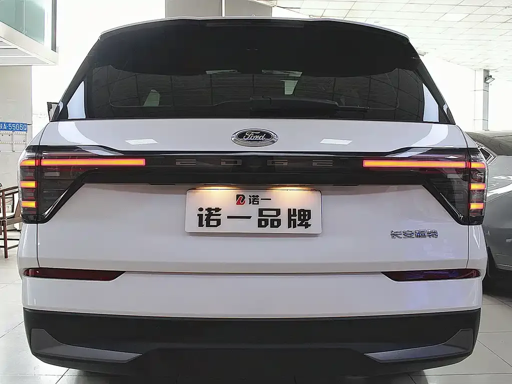 Ford Edge — фото 2