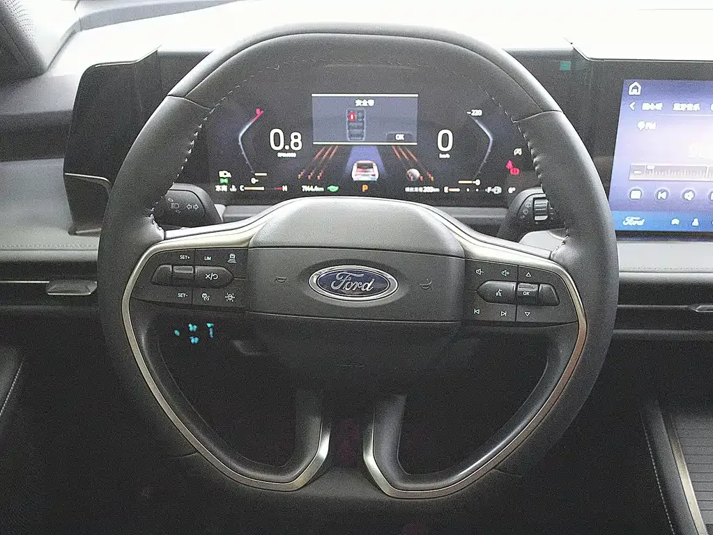 Ford Edge — фото 4