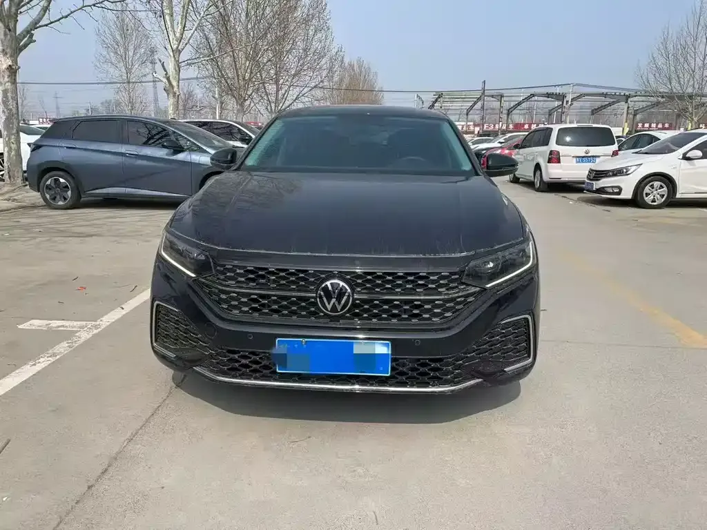 Volkswagen Passat — фото 5