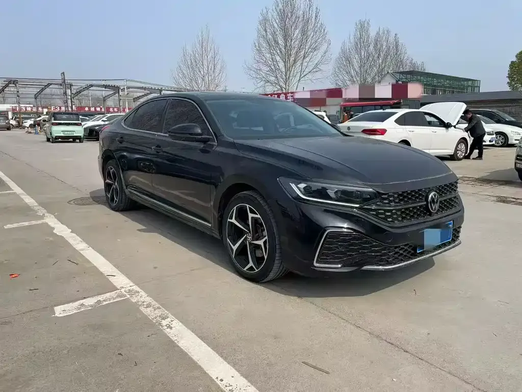 Volkswagen Passat — фото 3
