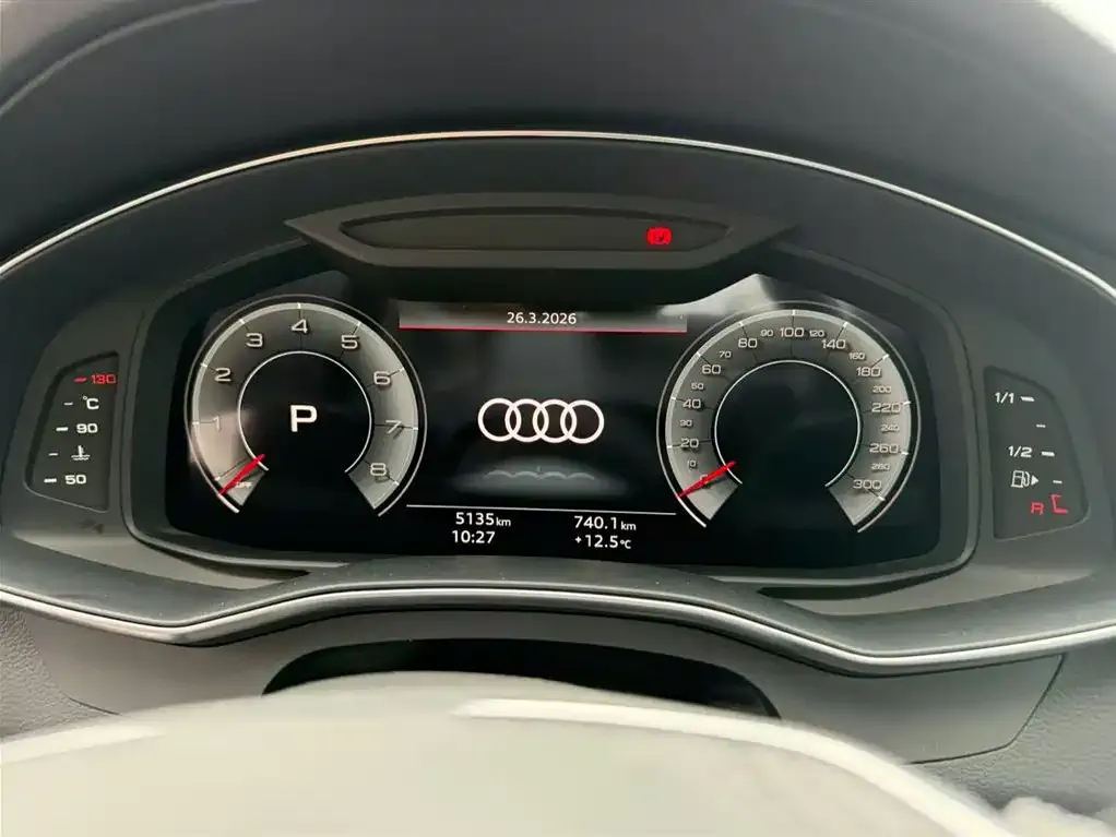 Audi A6L 2024 из CN, фото 2