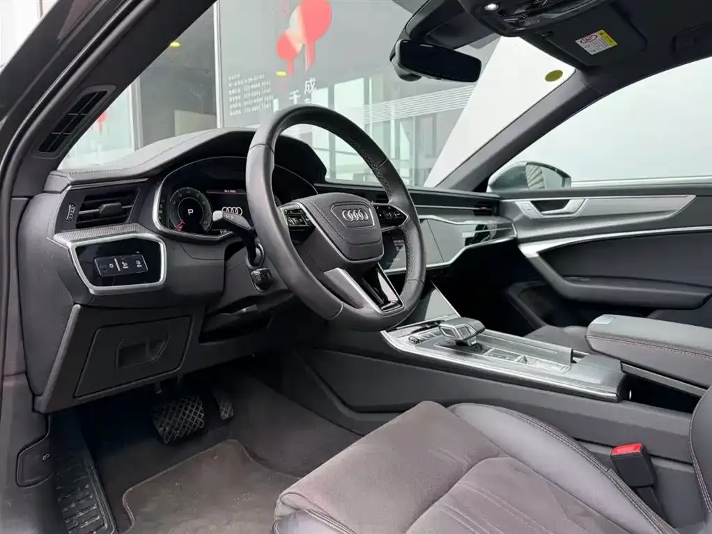 Audi A6L 2024 из CN, фото 10