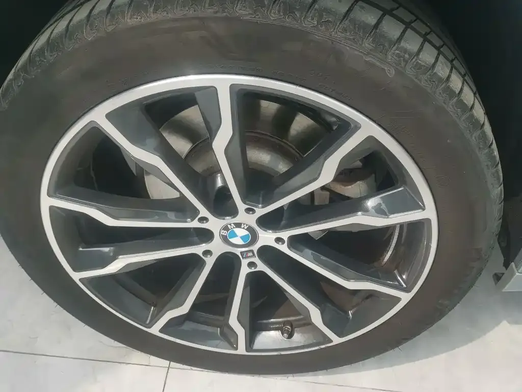 BMW X4 2023 из CN, фото 9