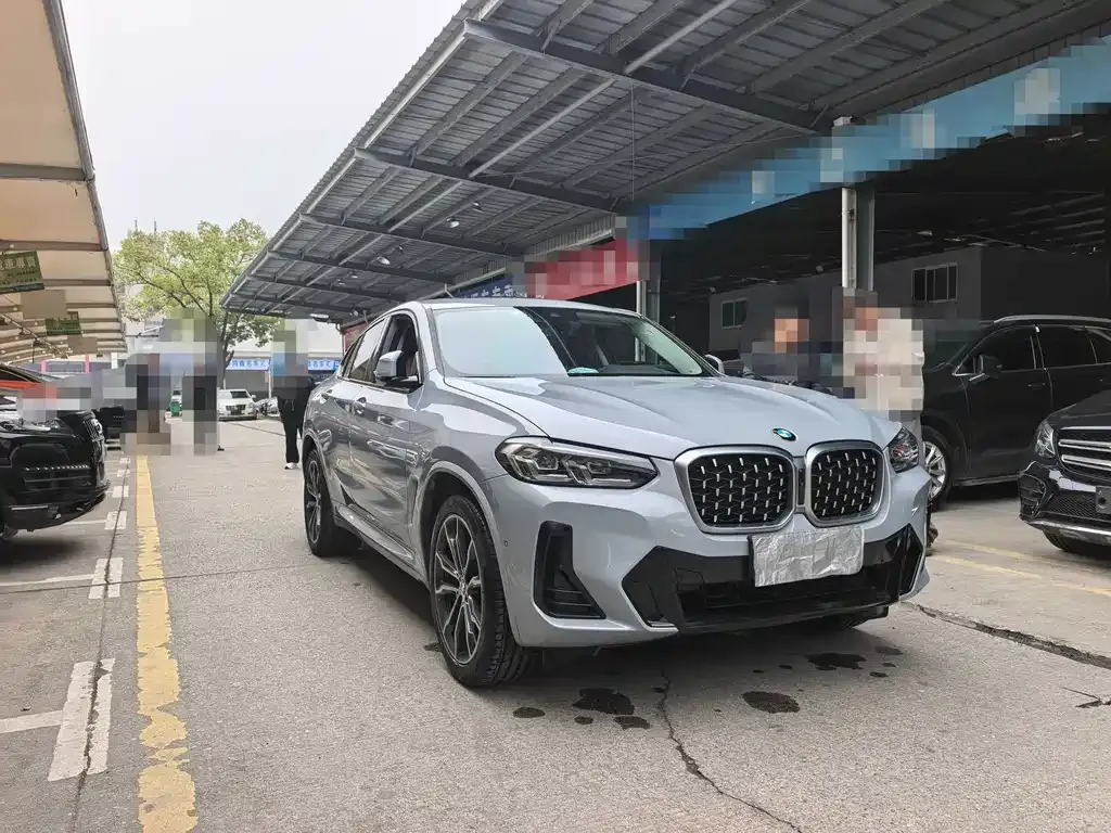 BMW X4 2023 из CN, фото 8