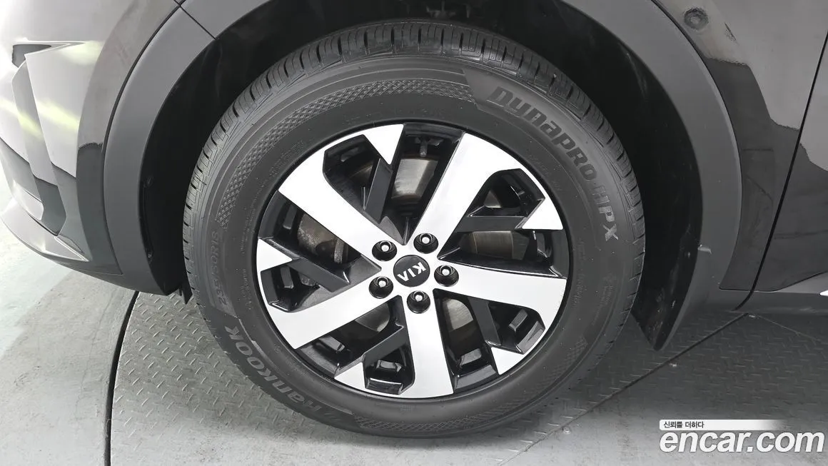 Kia Sorento — фото 5